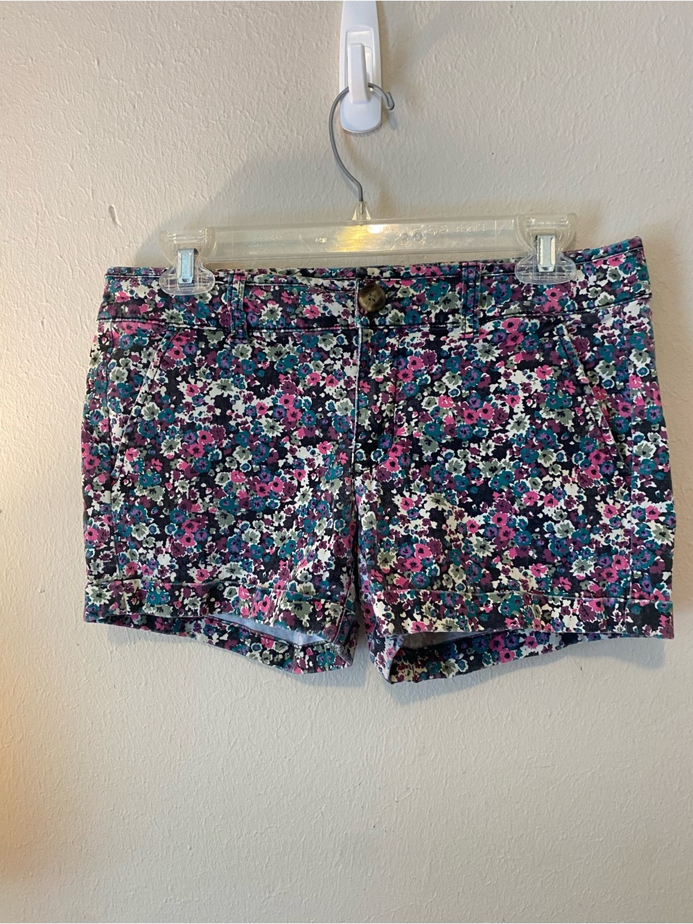 Women’s American Eagle Floral MIDI Shorts Sz6